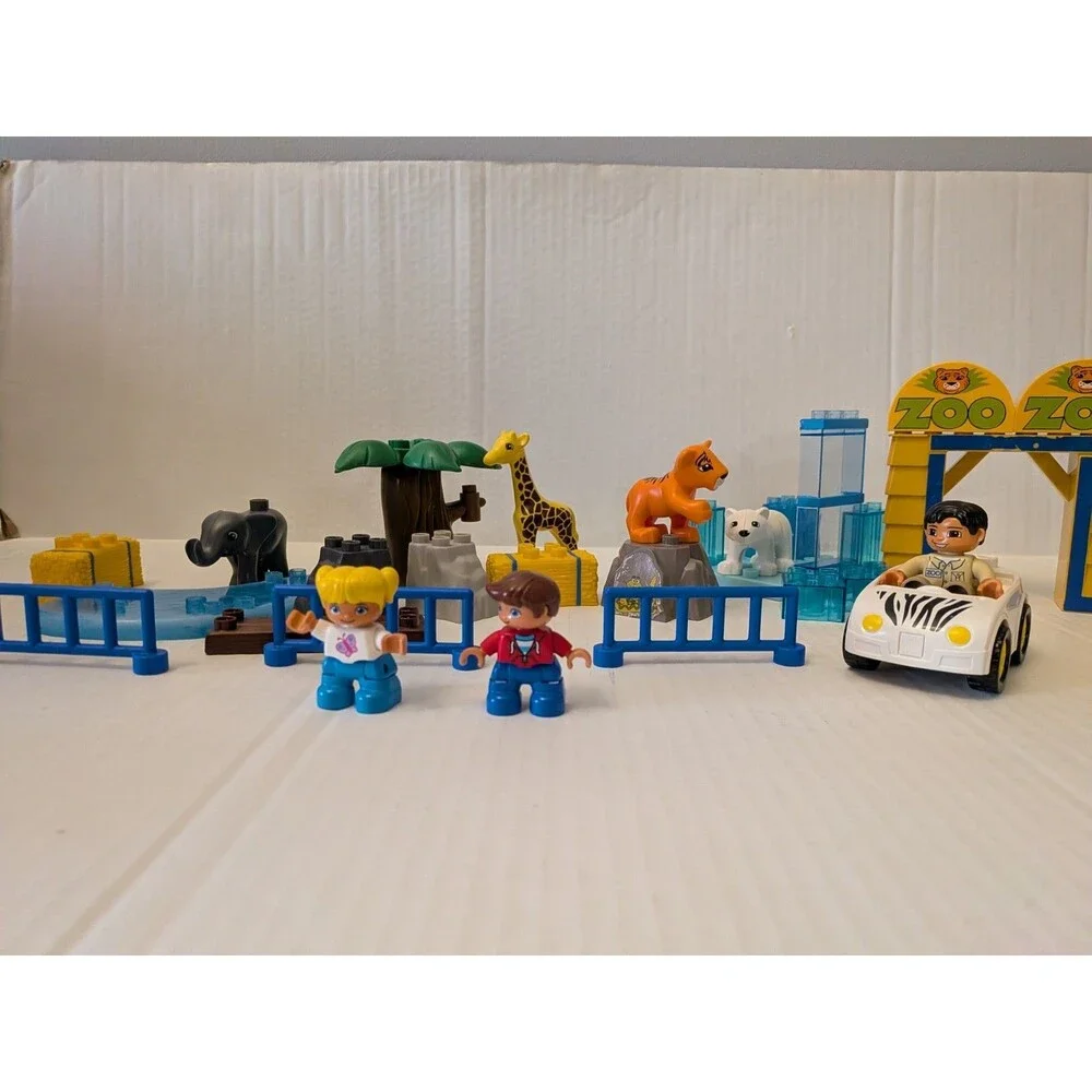 Lego Duplo Set 6136 My First Zoo & Mega Bloks Rocks, Etc